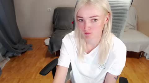 Polly online show from June 15, 1:55 pm