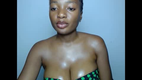 pussyxwetx online show from October 16, 3:14 pm