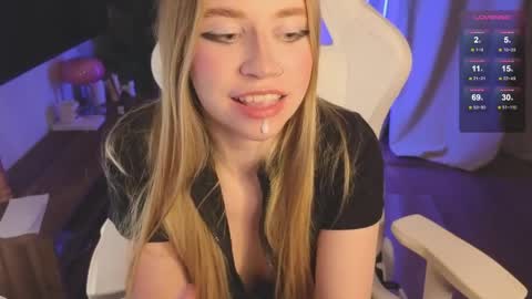 pwzx online show from April 5, 3:22 pm