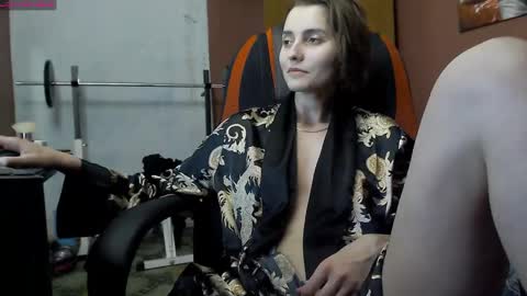 Lola online show from February 23, 5:01 pm