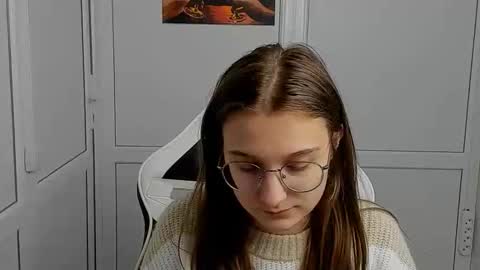 Amelie online show from April 7, 7:54 am