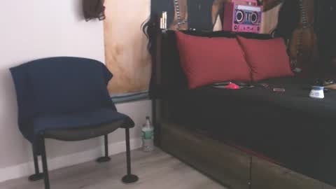 QnAnitaDix online show from March 17, 8:35 pm