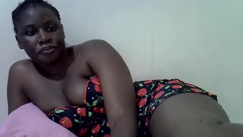 queen_leilla online show from April 27, 1:52 pm