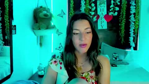 queen_natttyy online show from March 16, 2:21 pm