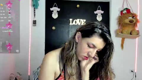 queen_natttyy online show from December 5, 2:20 am