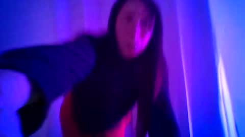 queenbee6269 online show from December 31, 4:38 am