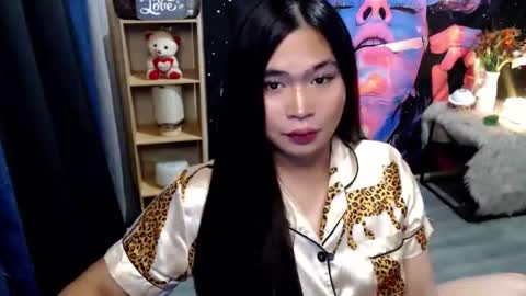 Mikka online show from November 21, 7:27 pm