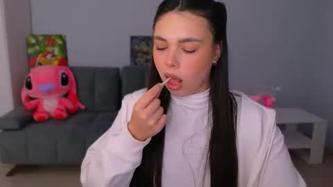 Patricia online show from October 20, 10:51 am