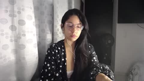 Paola online show from May 13, 5:13 am