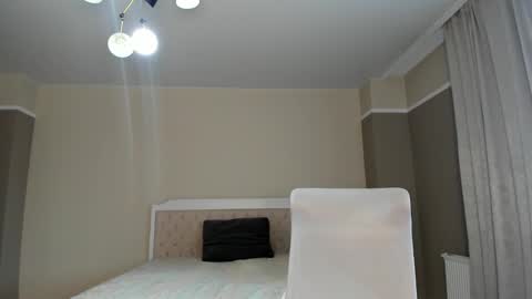 Leya online show from September 14, 9:18 am