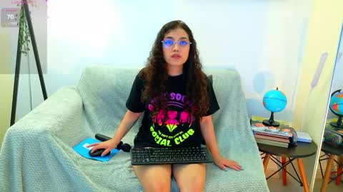 Luna online show from March 4, 6:14 pm