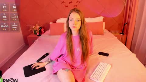 rachel_fernardi online show from April 2, 11:35 pm