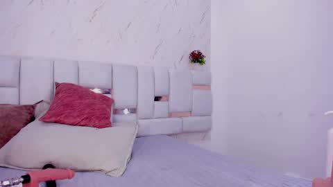  DALIANA  online show from September 19, 12:48 pm