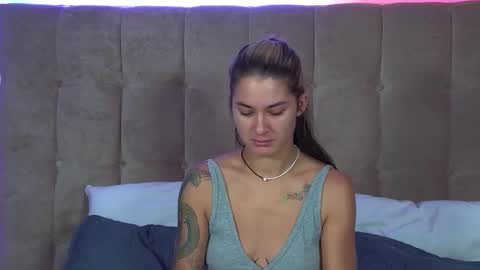Snapshot of rachellsimpson chatting on September 22, 6:23 am RachellSimpson online show from September 22, 6:23 am