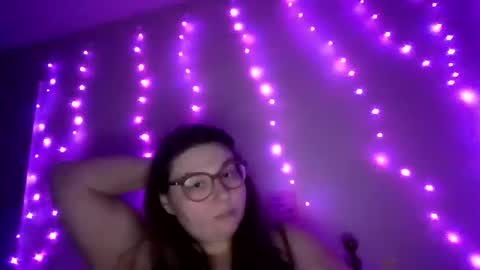 rachs_wardrobe online show from February 27, 12:32 am