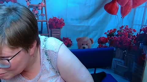 RadaChudna online show from April 1, 1:41 pm