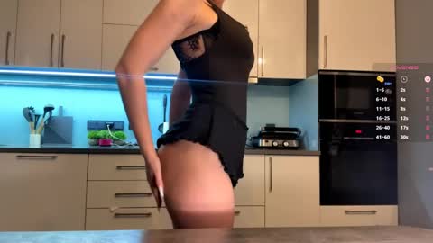 Mila online show from March 21, 3:50 pm