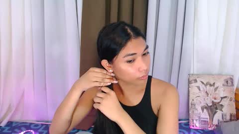 raindrizzle1706 online show from February 13, 6:42 pm