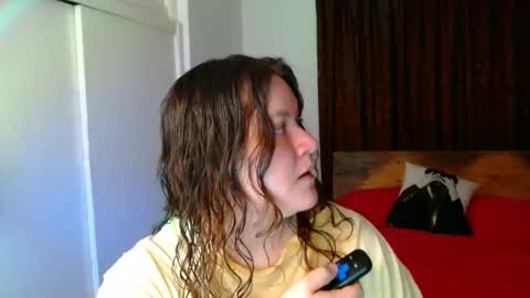 Ramona online show from April 2, 11:57 pm