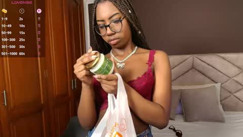 Raquel online show from November 7, 12:11 pm