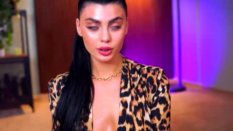 Lav online show from December 21, 7:51 pm