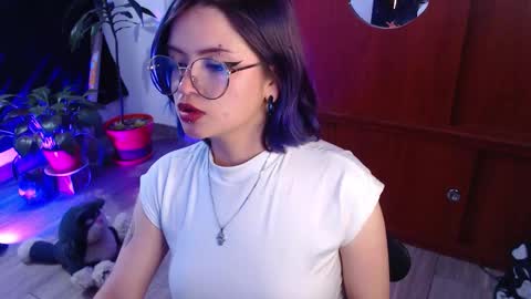 raventh_ online show from February 5, 3:31 am