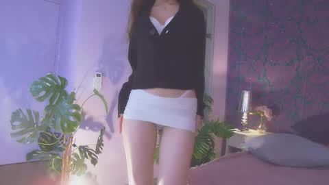 Lillian online show from September 27, 4:14 pm