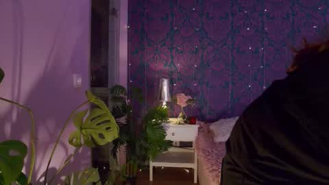 Lillian online show from October 15, 4:20 pm