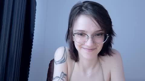 Ray-Ray online show from March 24, 9:14 am