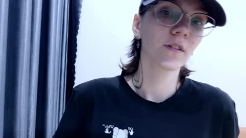 Ray-Ray online show from April 6, 12:28 pm