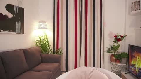 Raychell Black  online show from April 17, 3:14 pm