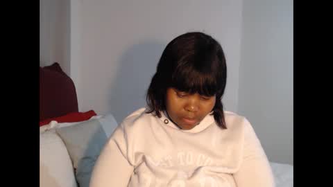 REAL1SWEETHEART online show from October 26, 4:35 pm