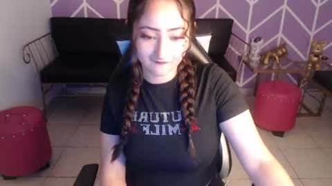 Rebeca dreams online show from June 9, 9:25 pm