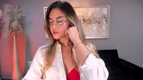 Rebe online show from November 20, 7:15 pm