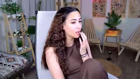 rebeckathornton online show from December 22, 10:07 am