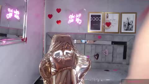 Hi Stream 800am to 200pm online show from February 16, 1:22 pm