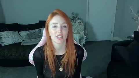 Red -  online show from December 9, 2:39 pm