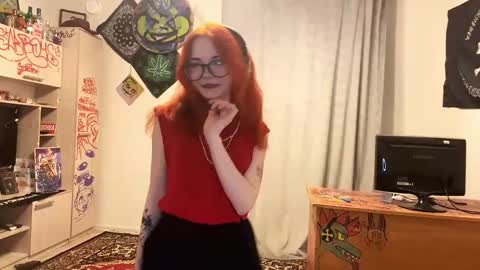 Eva online show from May 13, 10:26 pm