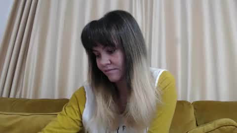 RedJessica online show from February 5, 6:05 am