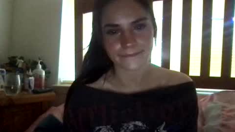 Snapshot of redpandabomb chatting on January 4, 5:47 pm Penelope online show from January 4, 5:47 pm