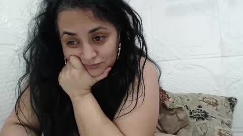 Reea online show from January 31, 8:51 pm