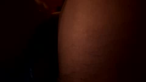 reinaassss online show from December 19, 6:38 am