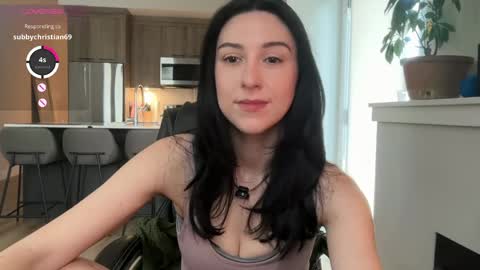 Remi online show from June 6, 7:09 pm