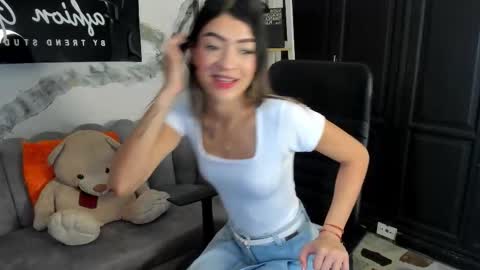 Renata online show from January 8, 1:59 pm