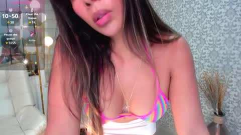 Renata Reyes online show from February 17, 1:04 am