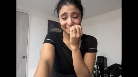 RennataRosse online show from December 18, 2:42 am