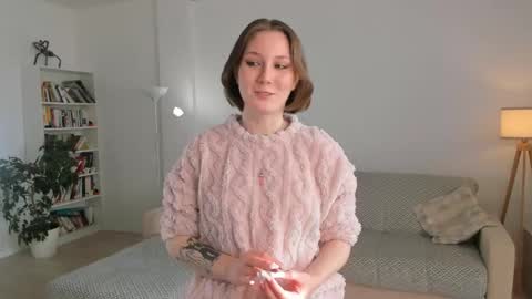 Kahlan online show from April 16, 11:32 am