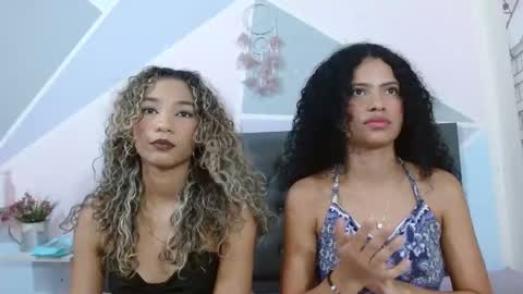 rihanna_fentyy online show from March 7, 10:21 pm