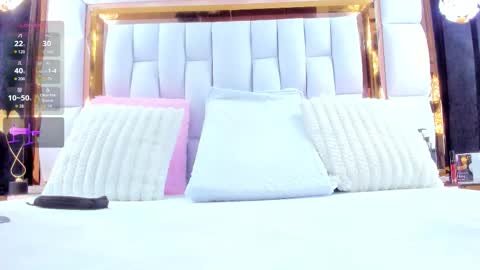 Riley online show from November 19, 11:54 am