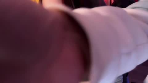   DianaBrite            fansl y online show from November 1, 1:48 pm